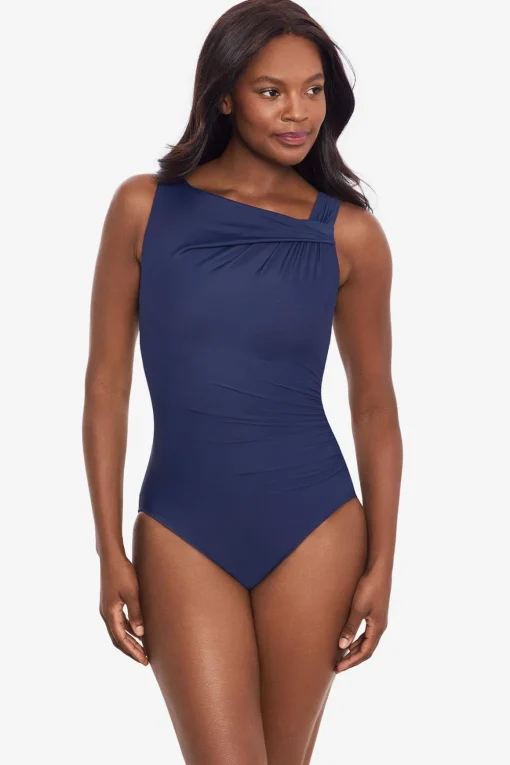 Avra One Piece Swimsuit DD-Cup