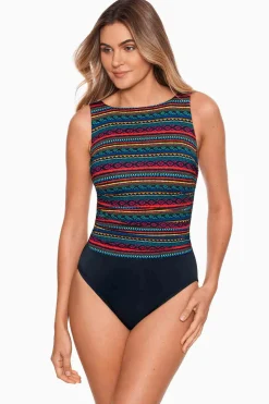 Raya De Sol Regatta One Piece Swimsuit DD-Cup
